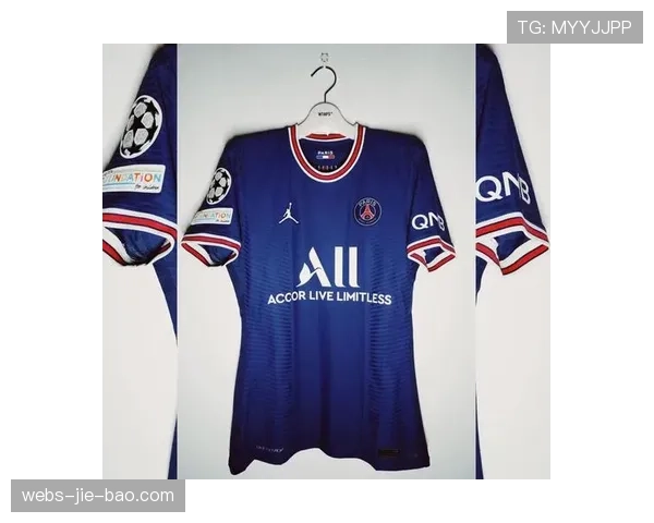 巴黎圣日耳曼四月推出限量版争冠纪念球衣，线上售罄